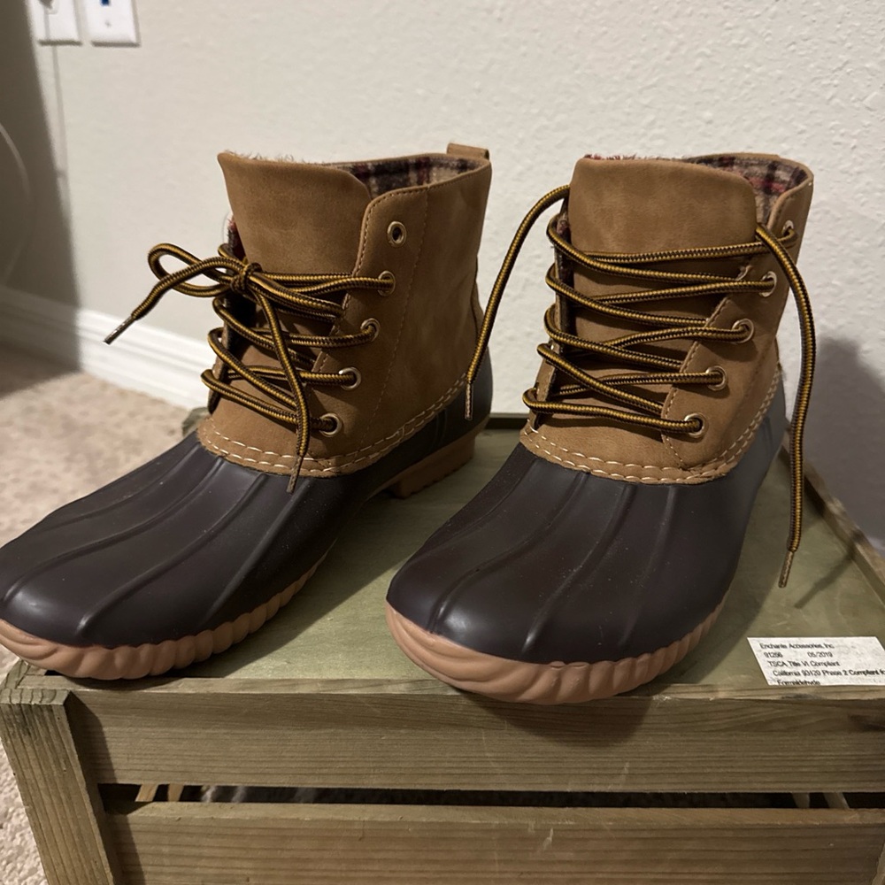Henry Ferrera Brown and Dark Brown Duck Boots